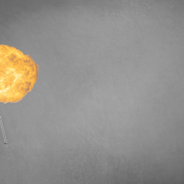 ABAJUR Krom Tripod Ayak